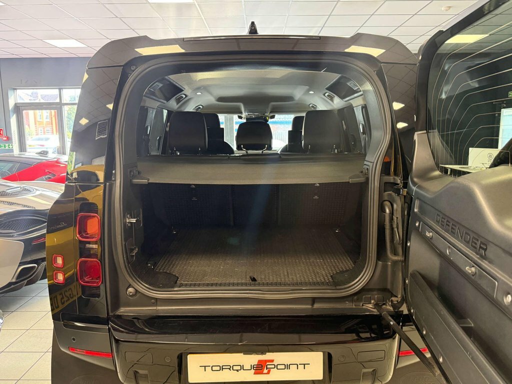 Land Rover Defender 2.0 Se 237 Bhp Silver #15