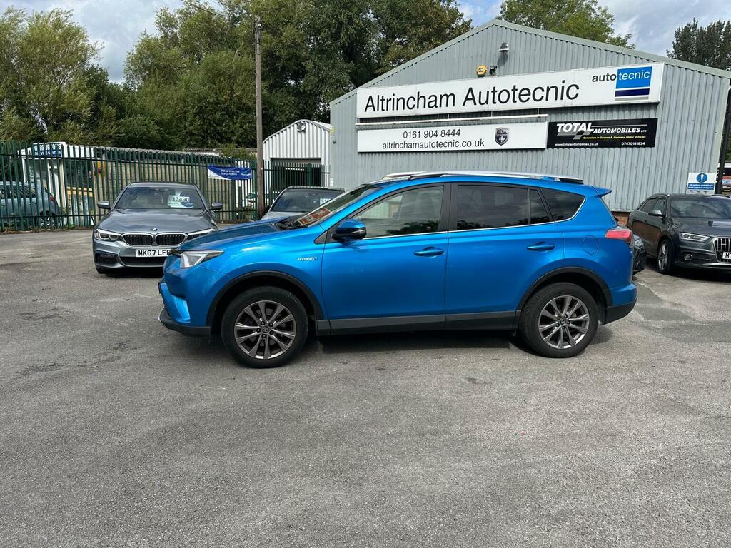 Toyota Rav 4 D-4d Excel White #9