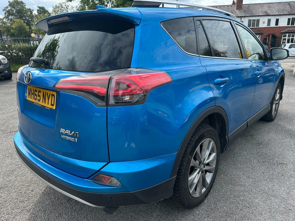 Toyota Rav 4 D-4d Excel White #13