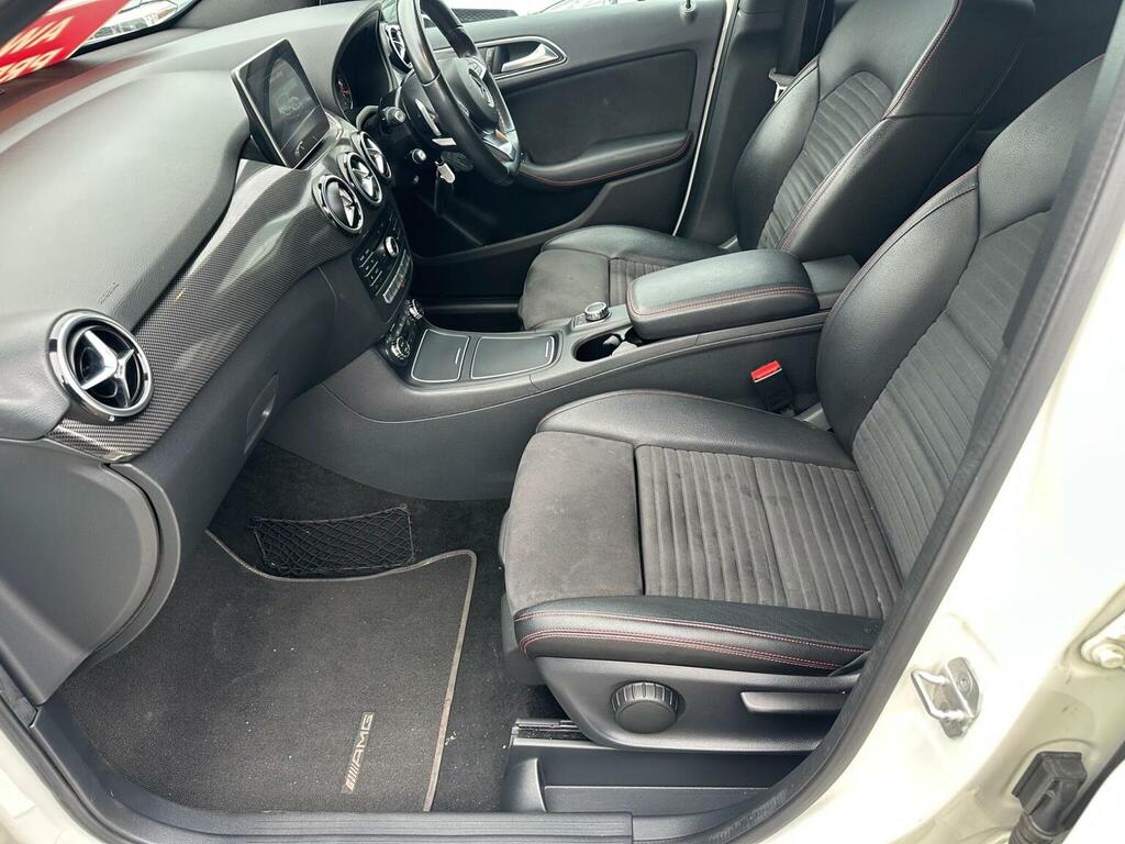 Mercedes-Benz B Class B180d Amg Line Executive Black #31