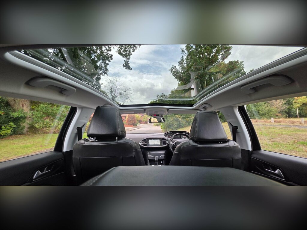 Peugeot 308 1.2 Puretech Allure Eat Euro 6 Ss Black #6