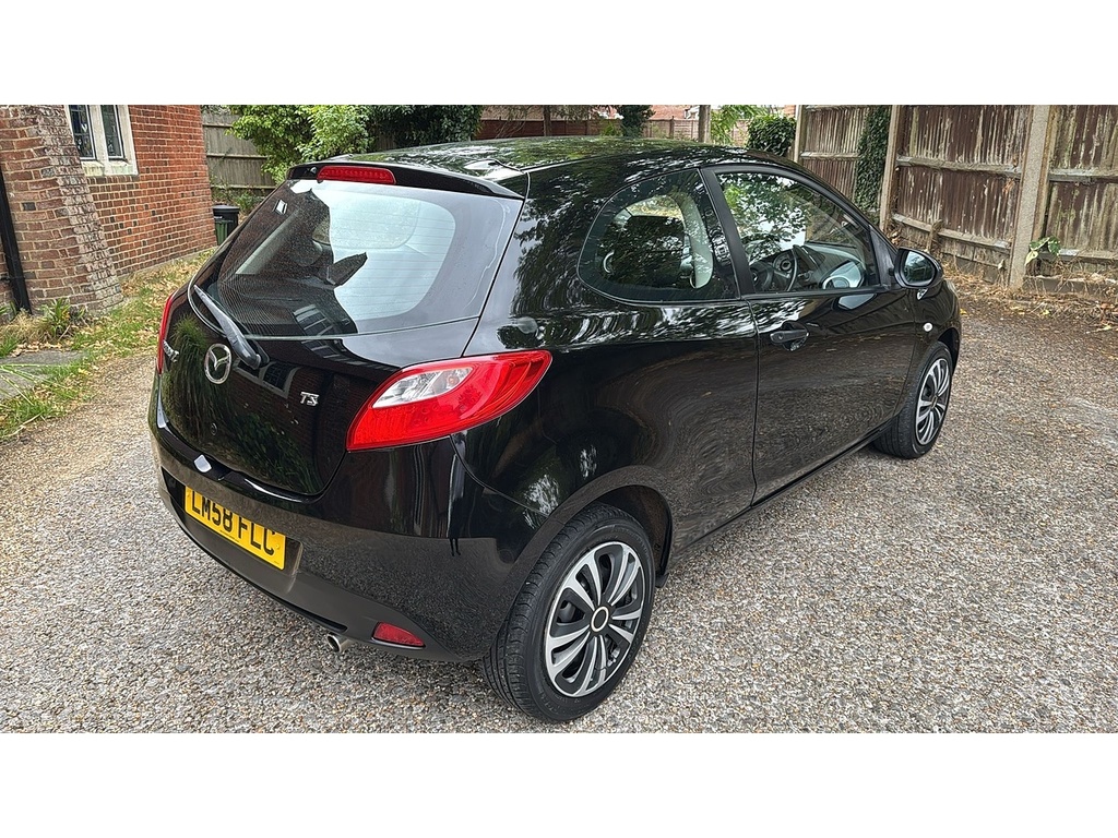 Mazda 2 1.5 Sport Euro  #7