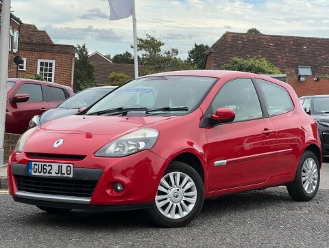 Renault Clio 1.2 Expression Red #5