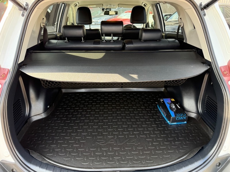 Toyota Rav 4 D-4d Icon Black #13