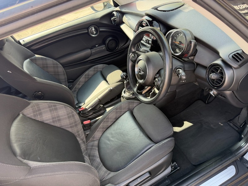 Mini Hatch Speed 1 Owner From MC64EGV Black #5