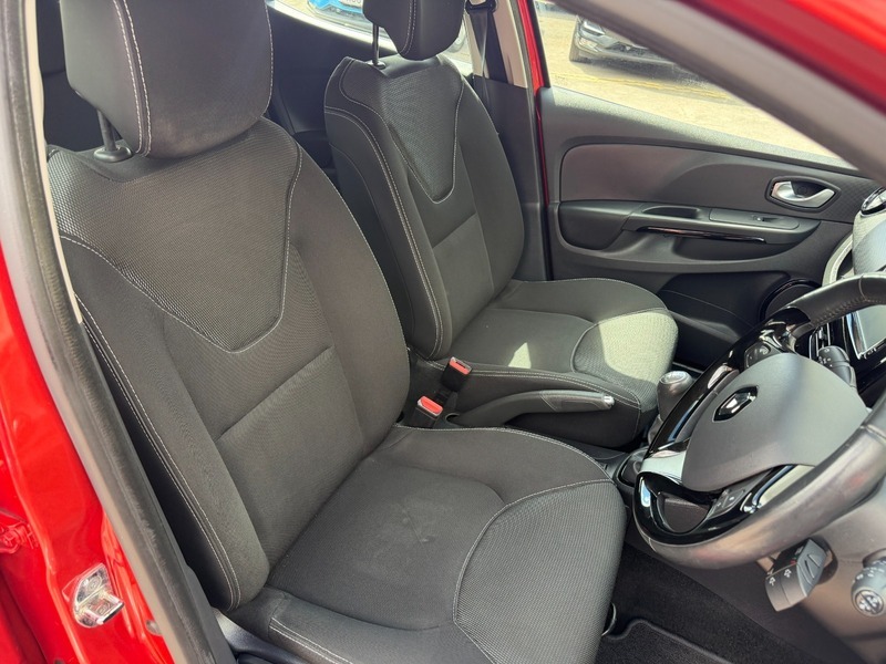 Renault Clio Dynamique Nav Tce-full Service Red #6
