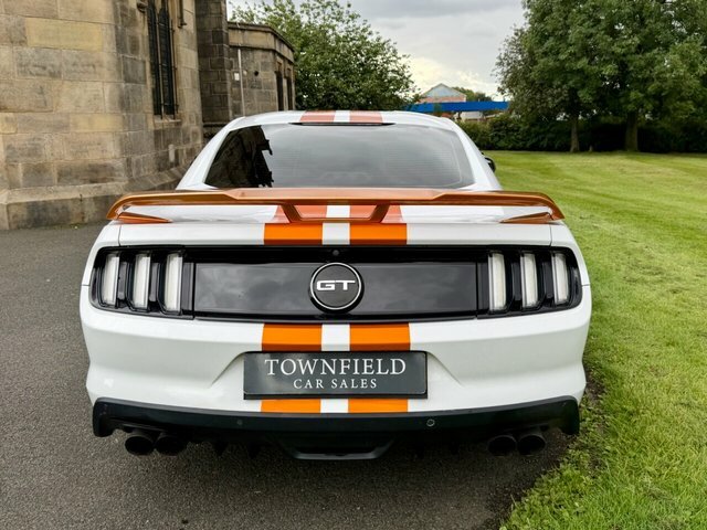 Ford Mustang Gt Black #10