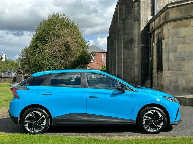MG MG4 51Kwh Se Hatchback 170 Ps Blue #6