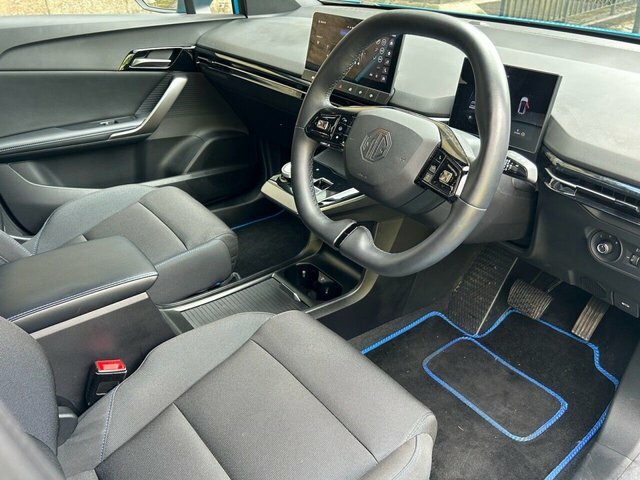 MG MG4 150Kw Trophy Ev Long Range 64Kwh Grey #33