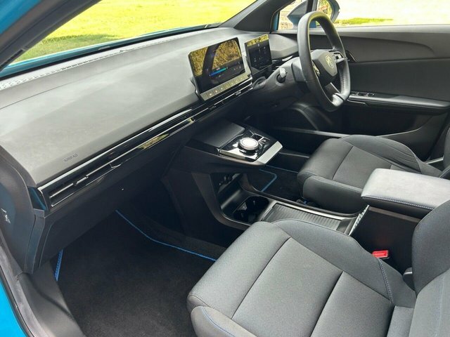 MG MG4 150Kw Trophy Ev Long Range 64Kwh Grey #26