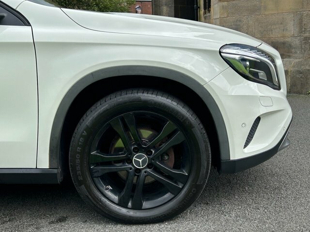 Mercedes-Benz GLA Class  Red #15