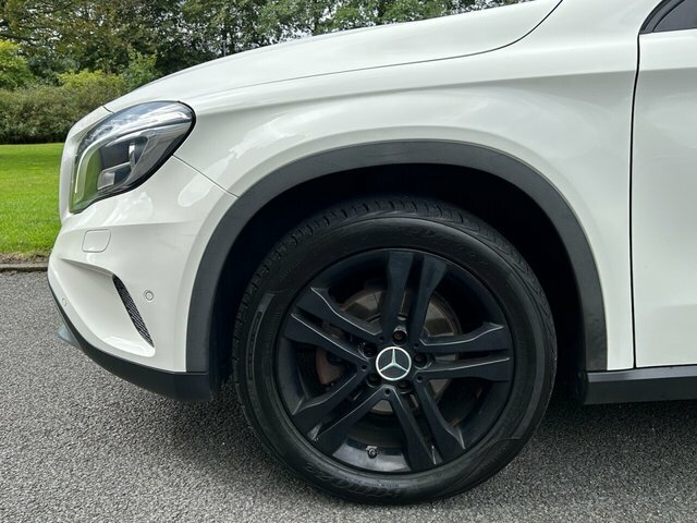 Mercedes-Benz GLA Class  Red #17