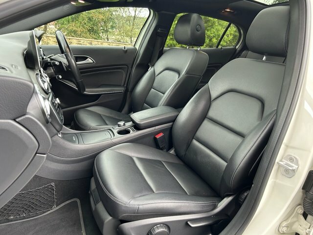 Mercedes-Benz GLA Class  Red #8