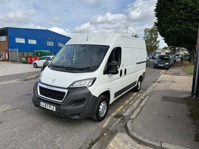 Peugeot Boxer 2017 2.0 Bluehdi 335 Professional Panel Van Di LL67PLZ White #4