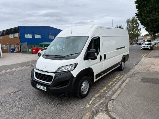 Peugeot Boxer 2021 2.2 Bluehdi 435 Professional Panel Van Di White #2