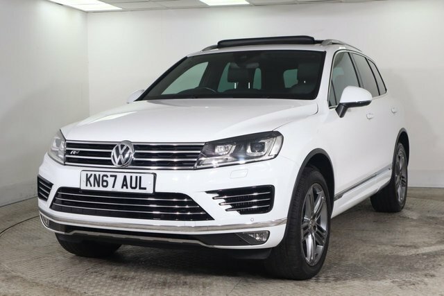 Volkswagen Touareg 3.0 Tdi V6 R-line Suv Tiptronic 4Wd Eur White #3