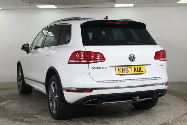 Volkswagen Touareg 3.0 Tdi V6 R-line Suv Tiptronic 4Wd Eur White #6