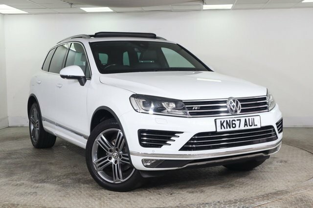 Volkswagen Touareg 3.0 Tdi V6 R-line Suv Tiptronic 4Wd Eur White