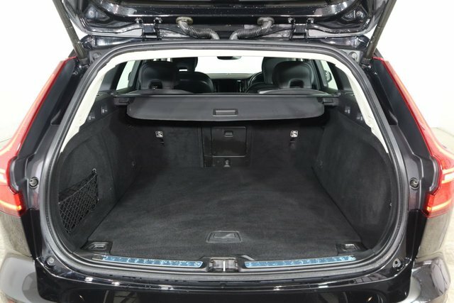 Volvo V60 #9