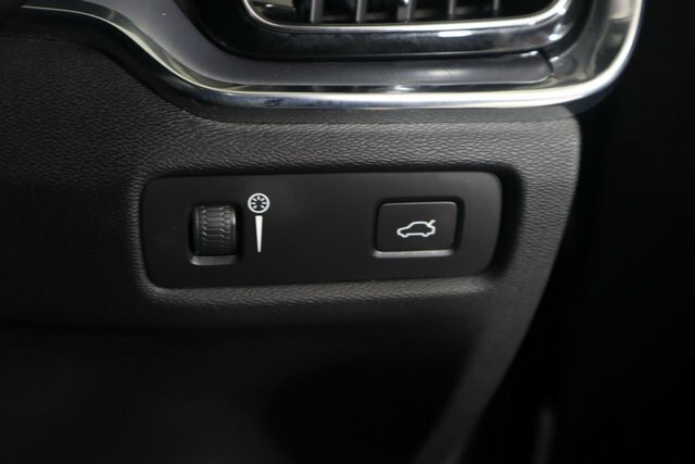 Volvo V60 #38