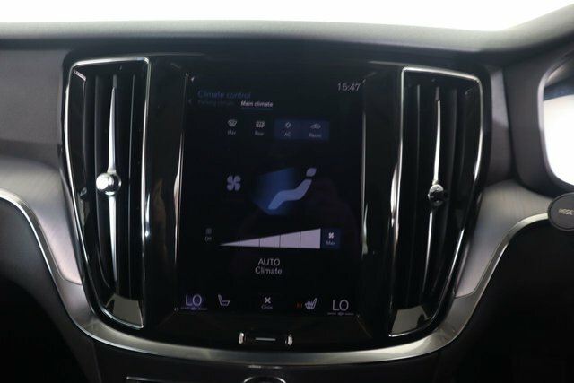 Volvo V60 #32