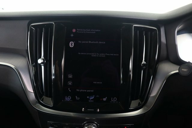 Volvo V60 #33