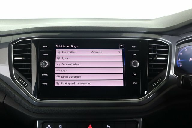 Volkswagen T-Roc Black #35