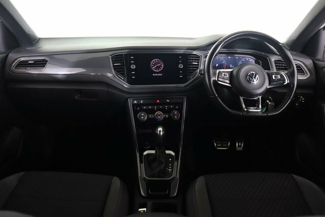 Volkswagen T-Roc Black #18