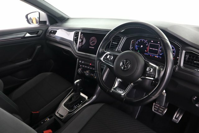 Volkswagen T-Roc Black #13