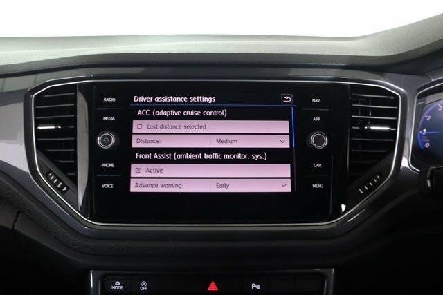 Volkswagen T-Roc Black #36