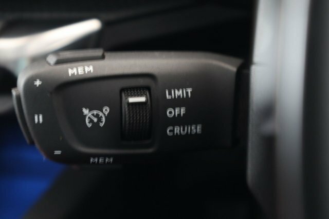 Peugeot 5008 Active Premium #36