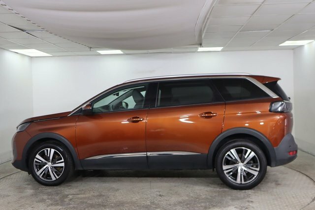 Peugeot 5008 Active Premium #8