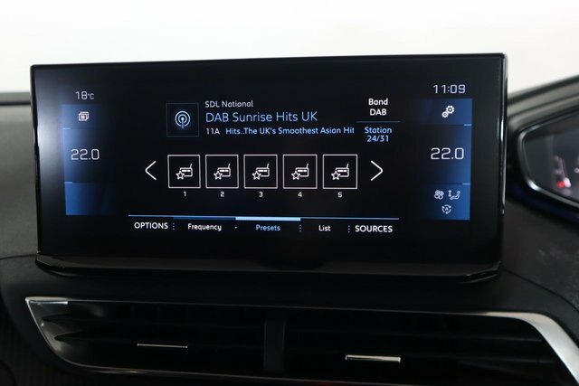 Peugeot 5008 Active Premium #20