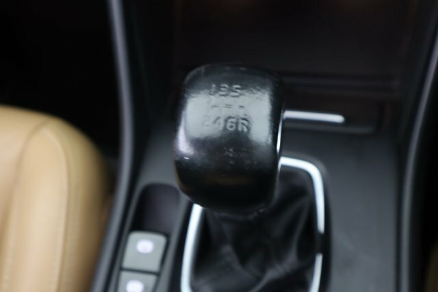 Volvo XC40 2.0 D3 R-design 148 Bhp Black #35