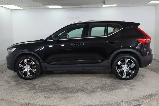Volvo XC40 2.0 D3 R-design 148 Bhp Black #8