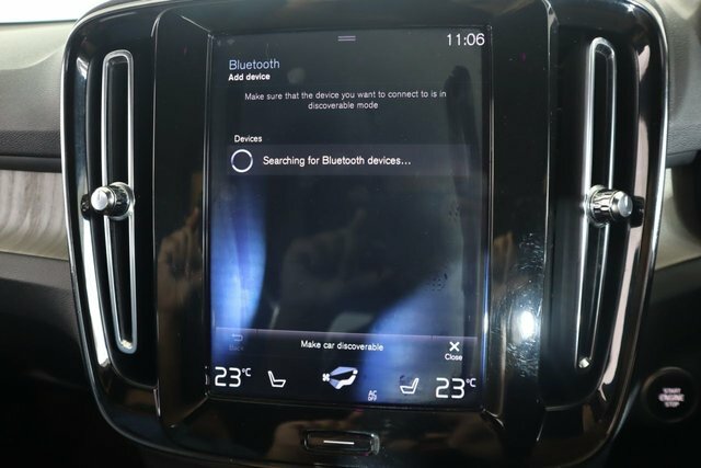 Volvo XC40 2.0 D3 R-design 148 Bhp Black #29