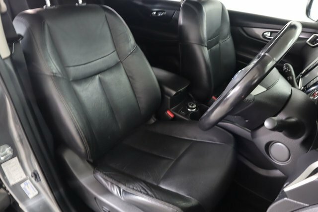 Nissan X-Trail Acenta Orange #12