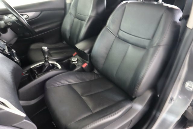 Nissan X-Trail Acenta Orange #17