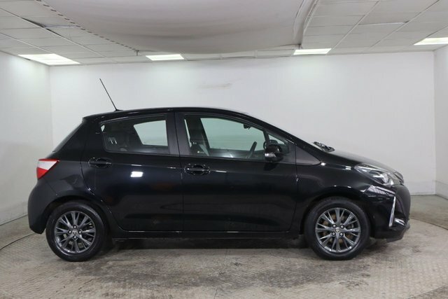 Toyota Yaris 1.5 Vvt-i Icon Tech Hatchback Eu Black #6