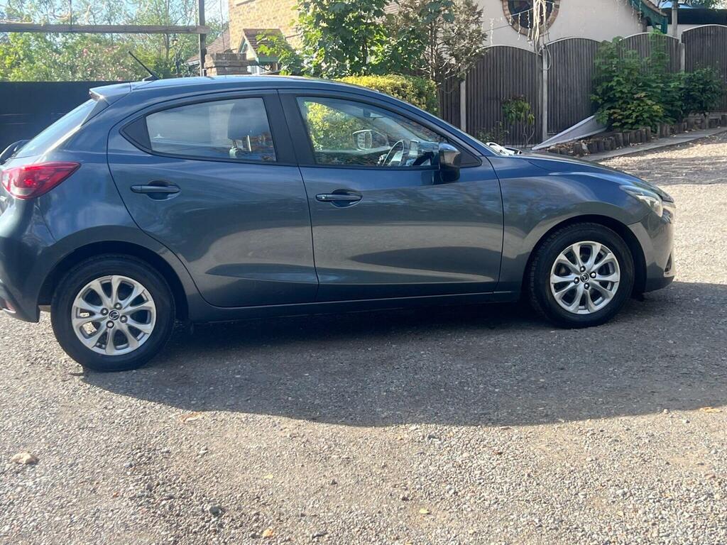 Mazda 2 15 Mazda Mazda2 1.5 Skyactiv-g Se-l Hatchback Silver #12