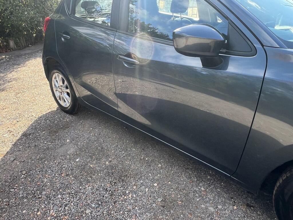 Mazda 2 15 Mazda Mazda2 1.5 Skyactiv-g Se-l Hatchback Silver #21