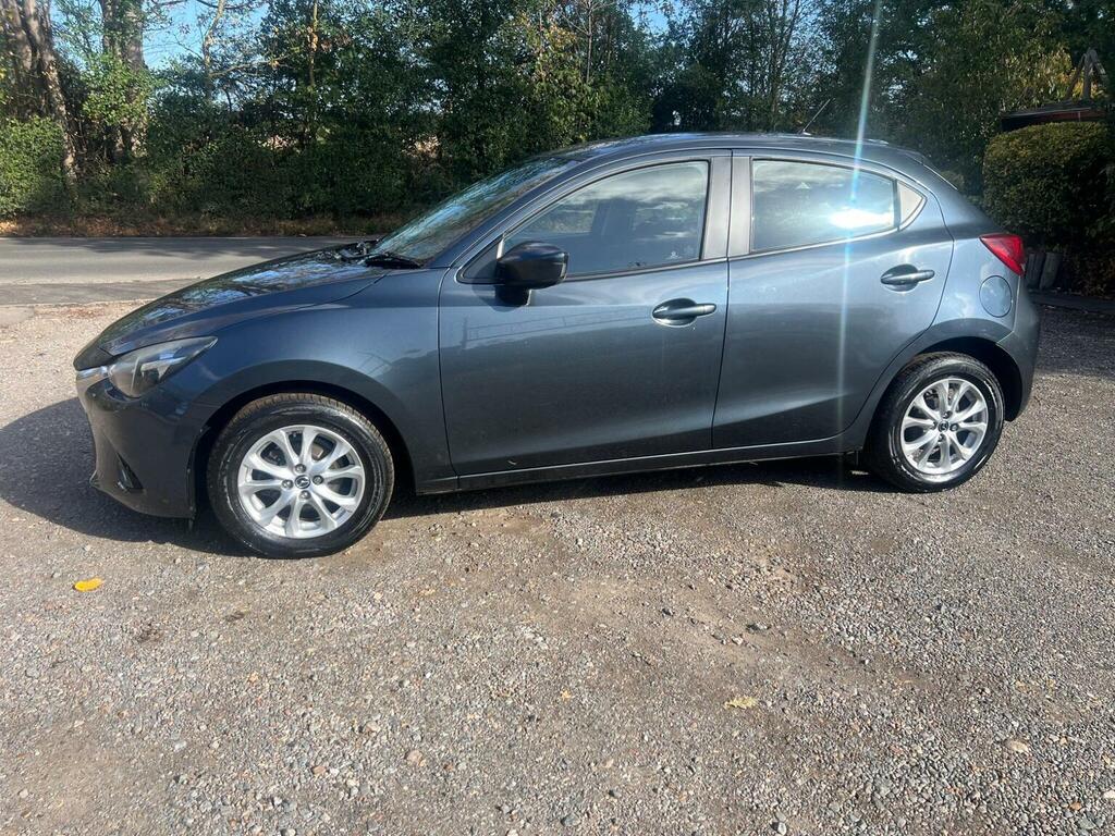 Mazda 2 15 Mazda Mazda2 1.5 Skyactiv-g Se-l Hatchback Silver #8