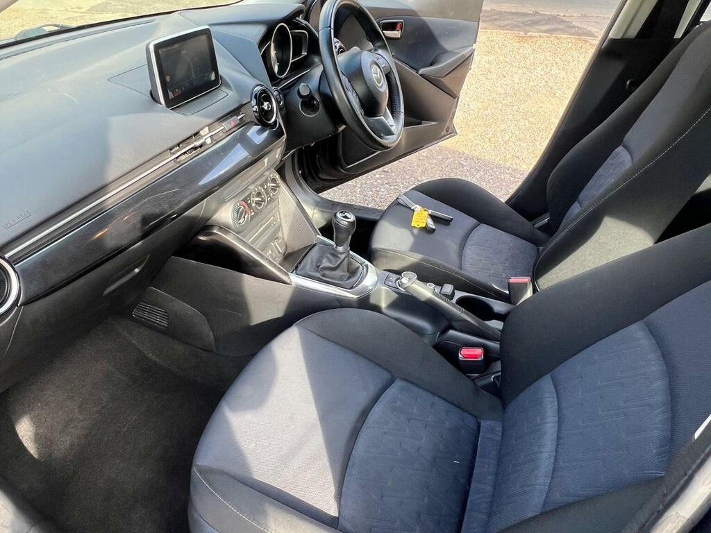 Mazda 2 15 Mazda Mazda2 1.5 Skyactiv-g Se-l Hatchback Silver #19