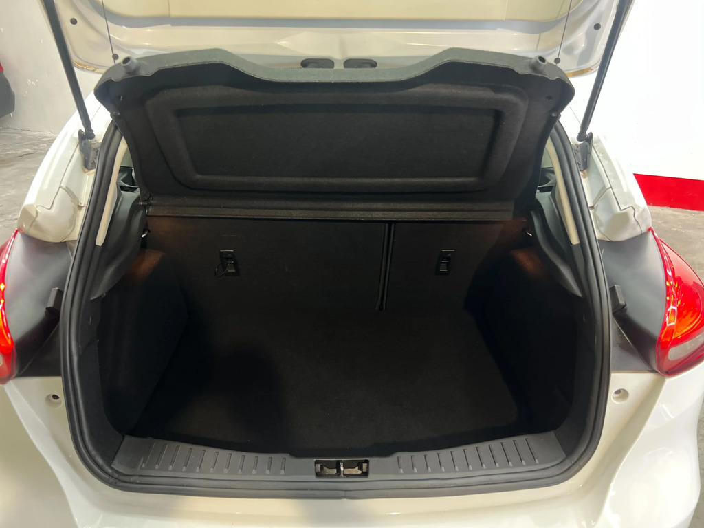 Ford Focus 1.5L Titanium X Grey #94