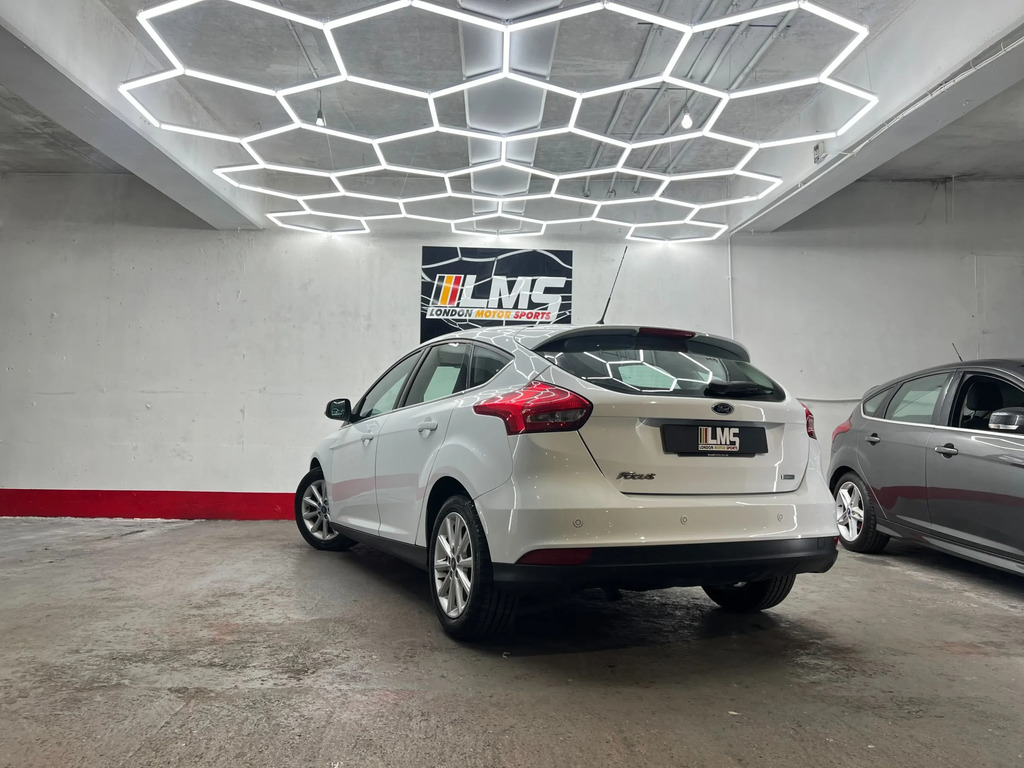 Ford Focus 1.5L Titanium X Grey #79