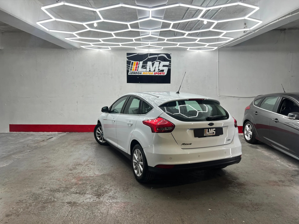 Ford Focus 1.5L Titanium X Grey #74