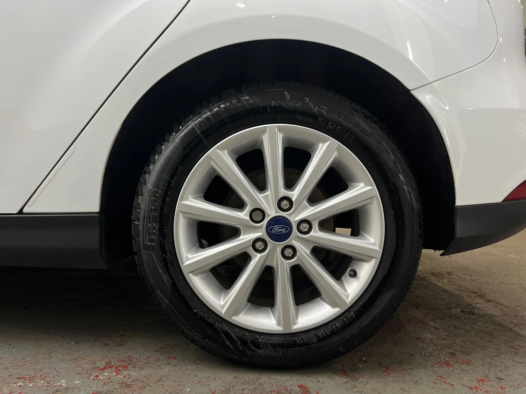 Ford Focus 1.5L Titanium X Grey #97