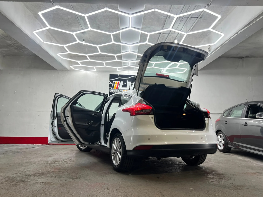 Ford Focus 1.5L Titanium X Grey #89