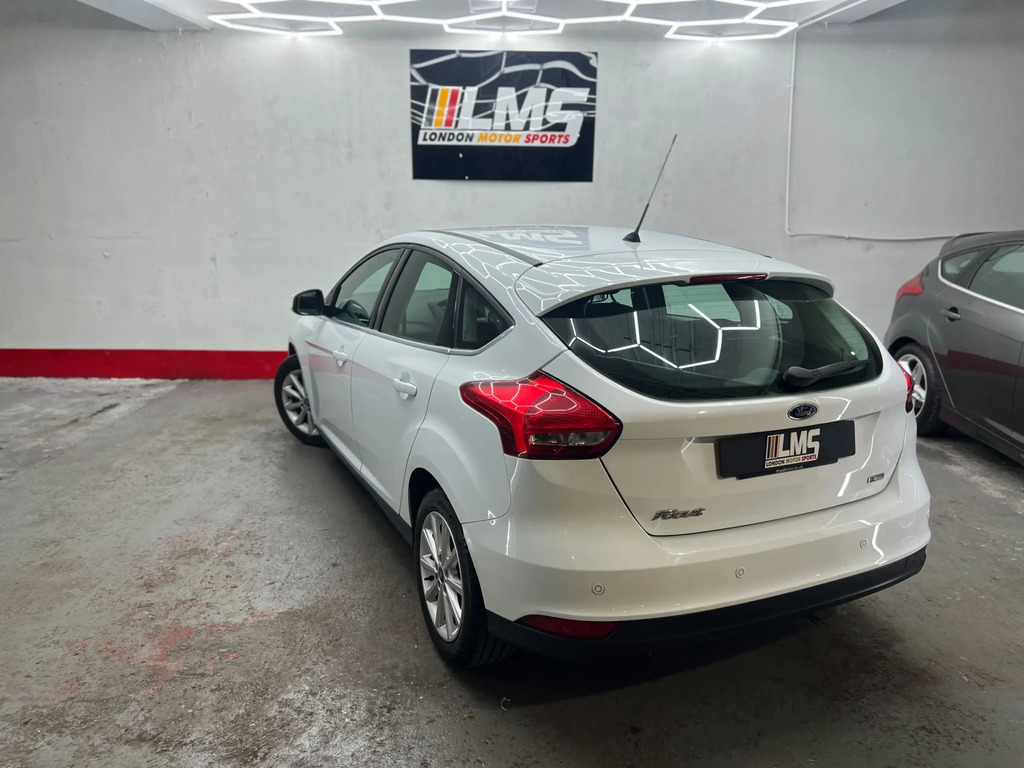 Ford Focus 1.5L Titanium X Grey #77