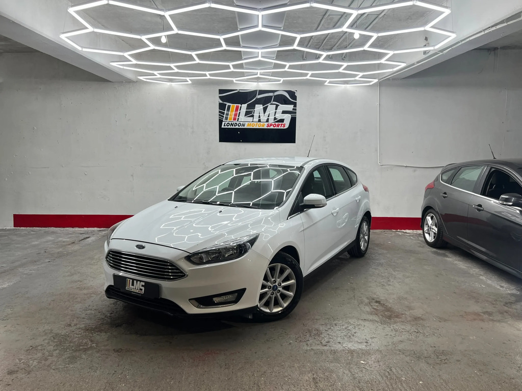 Ford Focus 1.5L Titanium X Grey #1